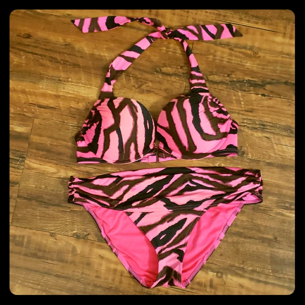 34C Victoria Secret Bombshell Bikini!